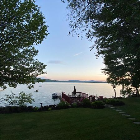 Acton Charming Studio In-Law On Great East Lake מראה חיצוני תמונה